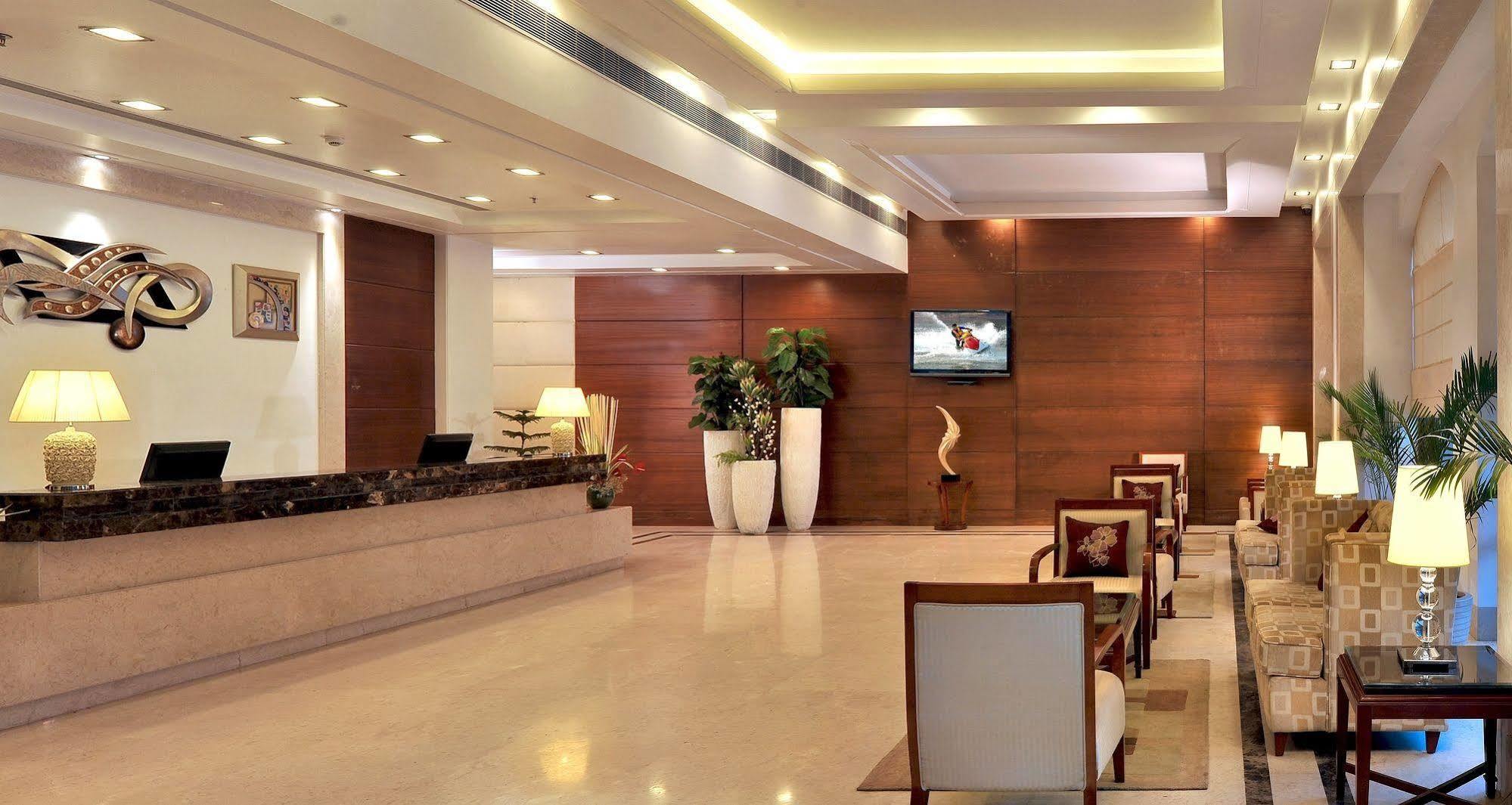 Hotel Haut Monde Γκουργκάον Εσωτερικό φωτογραφία
